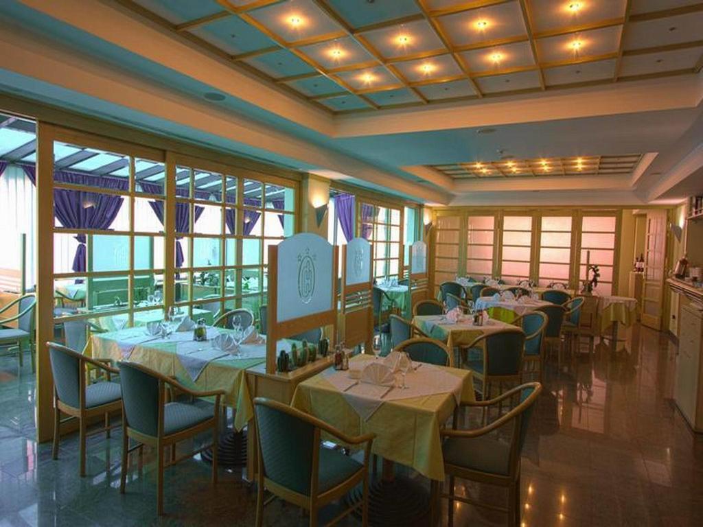 Hotel Cubic Laktasi Exterior photo